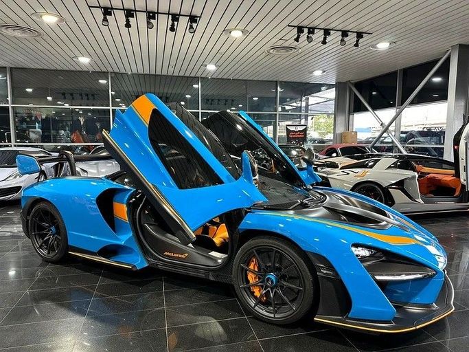 Подержанный McLaren Senna, 4.0 л, 2019 в Дубае от Top Line Motors Голубой цвет. GCC | AUTO.AE