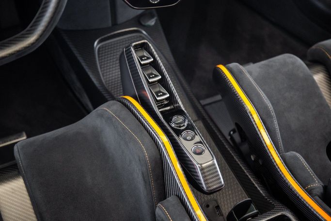 New McLaren Senna, 4.0 l, 2019 in Dubai by Exotic Cars, Silver color. European Specs | AUTO.AE