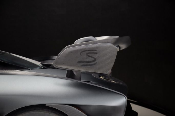 New McLaren Senna, 4.0 l, 2019 in Dubai by Exotic Cars, Silver color. European Specs | AUTO.AE