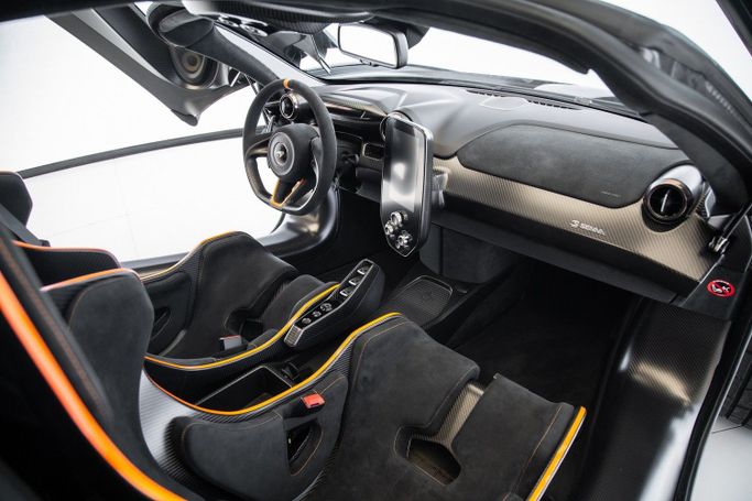 New McLaren Senna, 4.0 l, 2019 in Dubai by Exotic Cars, Black color. European Specs | AUTO.AE