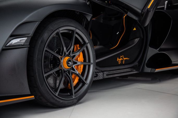 New McLaren Senna, 4.0 l, 2019 in Dubai by Exotic Cars, Black color. European Specs | AUTO.AE