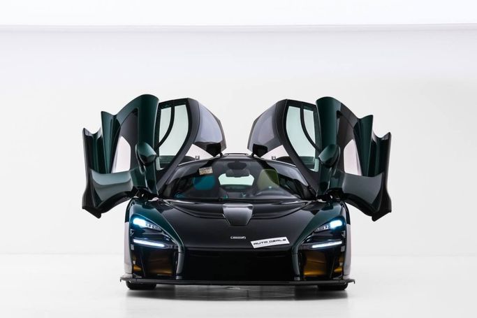 Подержанный McLaren Senna, 4.0 л, 2019 в Дубае от AUTO DEALS Зеленый цвет. Other | AUTO.AE