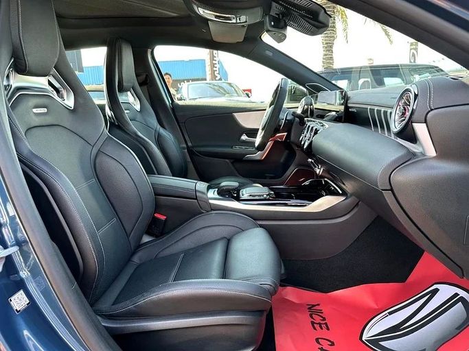 Подержанный Mercedes-Benz A-Class AMG 45 AMG S II (W177), 2.0 л, 2021 в Дубае от Nice Cars Motos Синий цвет. GCC | AUTO.AE