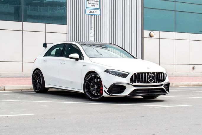 Подержанный Mercedes-Benz A-Class AMG 45 AMG S II (W177) Рестайлинг, 2.0 л, 2025 в ОАЭ, Дубай от VERONA MOTORS Белый цвет. Японская | AUTO.AE | Объявление #261850