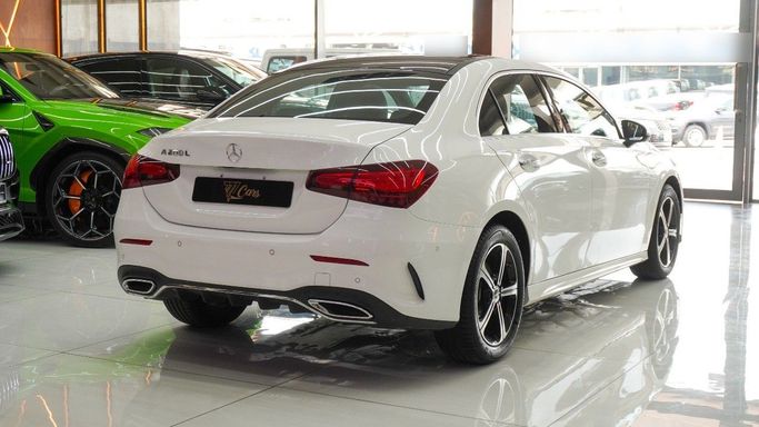 Новый Mercedes-Benz A-Class 200 Long IV (W177) Рестайлинг, 1.3 л, 2025 в Дубае от 777 CARS Белый цвет. Китайская | AUTO.AE