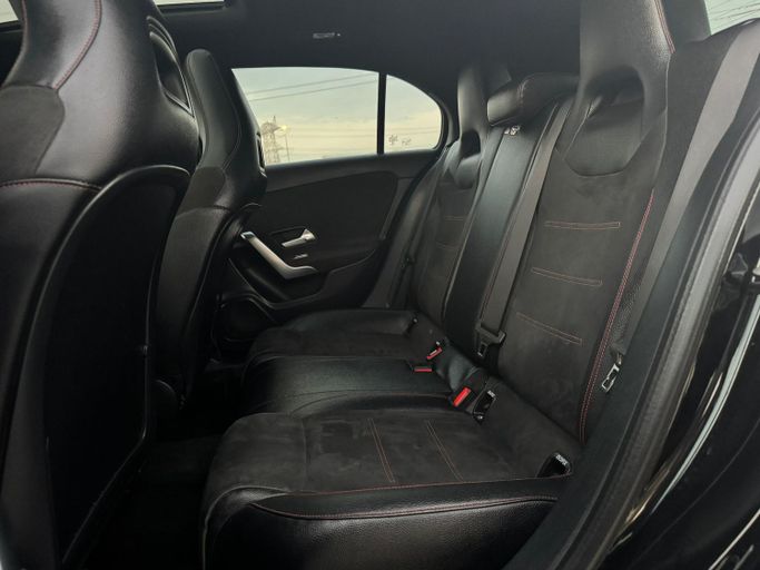 Подержанный Mercedes-Benz A-Class 250 IV (W177), 2.0 л, 2019 в Дубае от C7 Motors Черный цвет.  | AUTO.AE