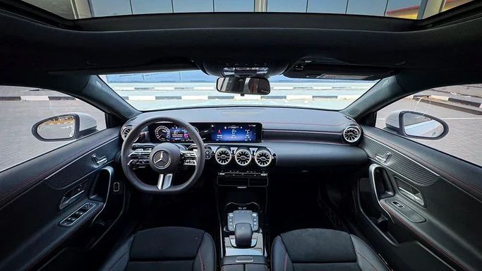 Подержанный Mercedes-Benz A-Class 200 IV (W177) Рестайлинг, 1.3 л, 2024 в Дубае от MBA Motors Белый цвет. Other | AUTO.AE