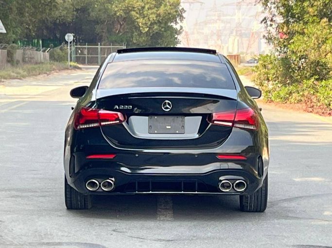 Подержанный Mercedes-Benz A-Class 220 IV (W177), 2.0 л, 2020 в Дубае от Perstige Motos (SHJ) Черный цвет. GCC | AUTO.AE