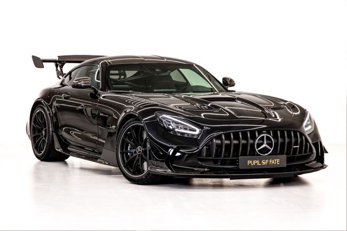 Новый Mercedes-Benz AMG GT Black Series I Рестайлинг, 4.0 л, 2021 в Дубае от PUPIL OF FATE MOTORS Черный цвет. Европейская | AUTO.AE
