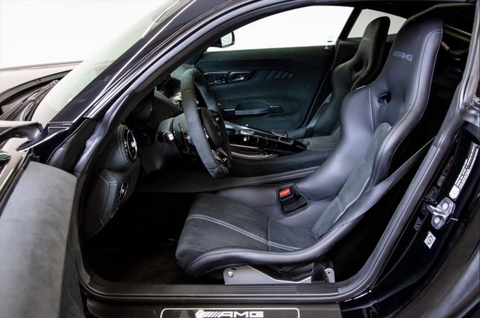 Новый Mercedes-Benz AMG GT Black Series I Рестайлинг, 4.0 л, 2021 в Дубае от PUPIL OF FATE MOTORS Черный цвет. Европейская | AUTO.AE