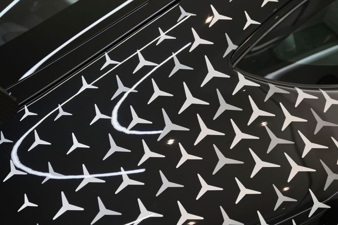 Новый Mercedes-Benz AMG GT Black Series I Рестайлинг, 4.0 л, 2021 в Дубае от PUPIL OF FATE MOTORS Серебристый цвет. GCC | AUTO.AE