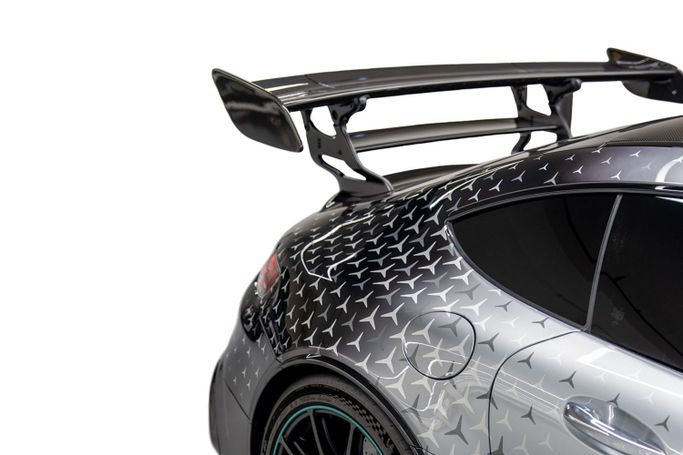 Подержанный Mercedes-Benz AMG GT S I Рестайлинг, 4.0 л, 2021 в Дубае от PUPIL OF FATE MOTORS Серебристый цвет. Европейская | AUTO.AE