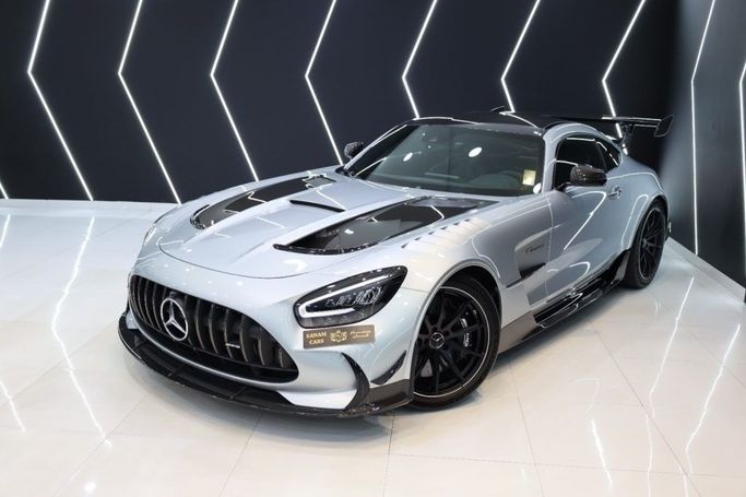 Подержанный Mercedes-Benz AMG GT Black Series I Рестайлинг, 4.0 л, 2022 в Дубае от Sanam Cars Серебристый цвет. GCC | AUTO.AE