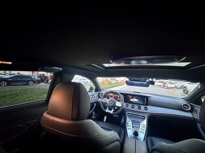 Подержанный Mercedes-Benz AMG GT 63 S I Рестайлинг, 4.0 л, 2019 в Дубае от Lucky Star Motors Синий цвет. Японская | AUTO.AE