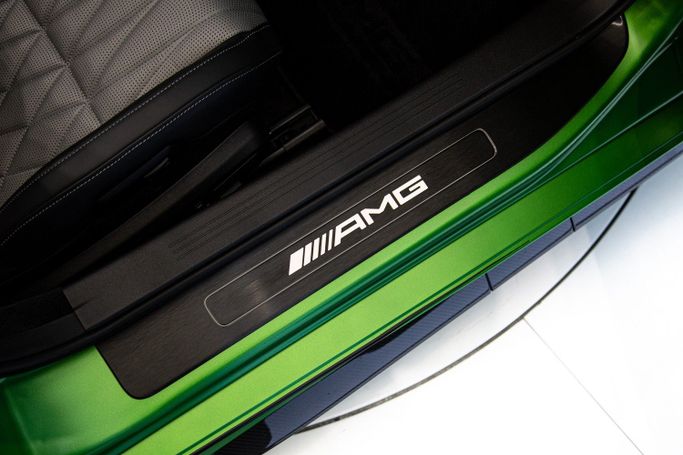 Used Mercedes-Benz AMG GT R I Facelift, 4.0 l, 2020 in Dubai by Exotic Cars, Green color. Other | AUTO.AE