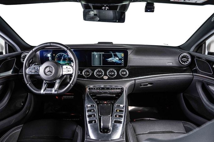 Подержанный Mercedes-Benz AMG GT 43 I Рестайлинг, 3.0 л, 2019 в Дубае от The Car Superstore Белый цвет. Японская | AUTO.AE