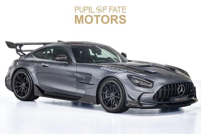 جديدة Mercedes-Benz AMG GT Black Series أنا شد الوجه, 4.0 l, 2021 في في دبي من PUPIL OF FATE MOTORS، اللون رمادي. مواصفات الخليج | AUTO.AE
