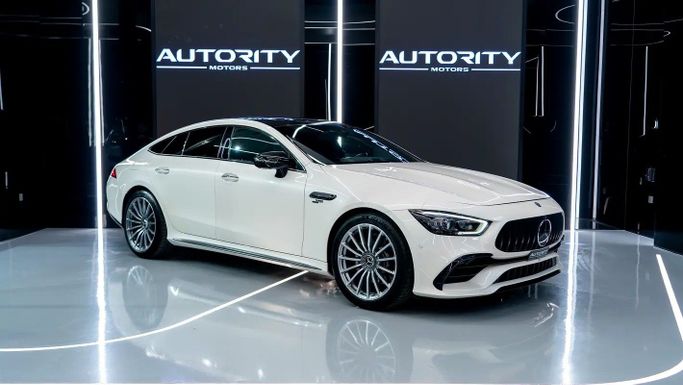 Подержанный Mercedes-Benz AMG GT 53 I Рестайлинг, 3.0 л, 2019 в Дубае от Autority Motors Белый цвет. Японская | AUTO.AE