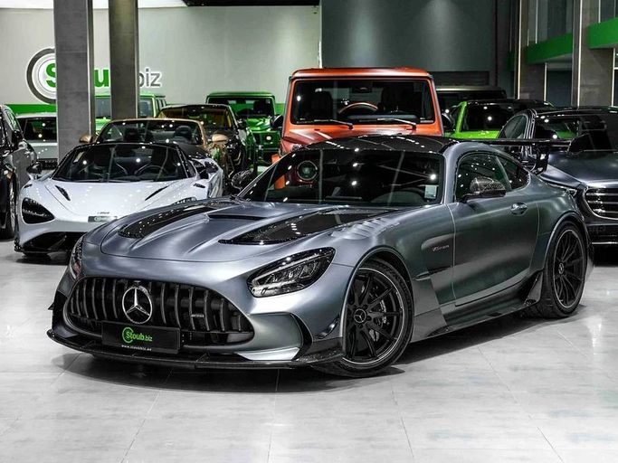 Новый Mercedes-Benz AMG GT Black Series I Рестайлинг, 4.0 л, 2022 в Дубае от Stoub.biz Серый цвет. Европейская | AUTO.AE