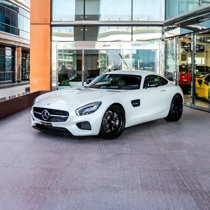 Подержанный Mercedes-Benz AMG GT I, 4.0 л, 2016 в Дубае от Q Motors Белый цвет.  | AUTO.AE | Объявление #263535