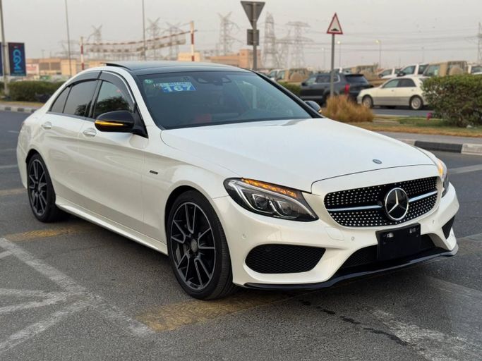Used Mercedes-Benz C-Class AMG 43 AMG IV (W205), 3.0 l, 2016 in Dubai by Saeed Auto, White color. Japanese Specs | AUTO.AE