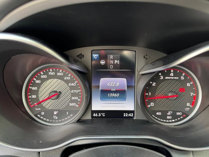 Подержанный Mercedes-Benz C-Class AMG 63 AMG S IV (W205), 4.0 л, 2017 в Дубае от Saeed Auto Черный цвет. Японская | AUTO.AE