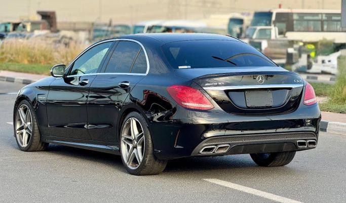 Used Mercedes-Benz C-Class AMG 63 AMG IV (W205), 4.0 l, 2016 in Dubai by Saeed Auto, Black color. Japanese Specs | AUTO.AE