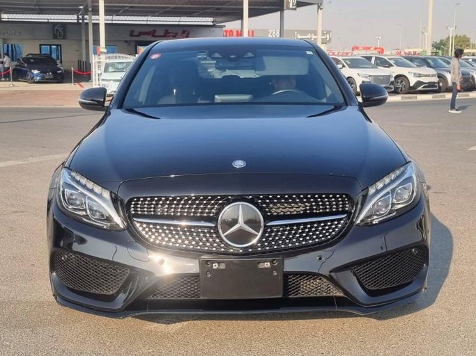 Подержанный Mercedes-Benz C-Class AMG 43 AMG IV (W205), 3.0 л, 2016 в Дубае от Saeed Auto Черный цвет. Японская | AUTO.AE