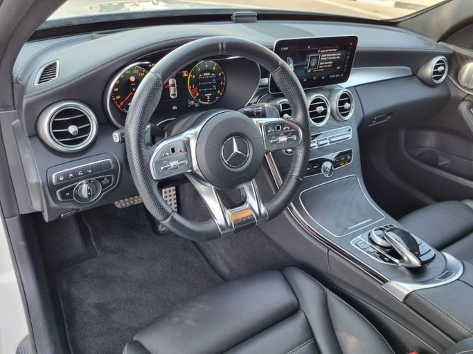 Подержанный Mercedes-Benz C-Class AMG 43 AMG IV (W205) Рестайлинг, 3.0 л, 2019 в Дубае от Saeed Auto Белый цвет. Японская | AUTO.AE