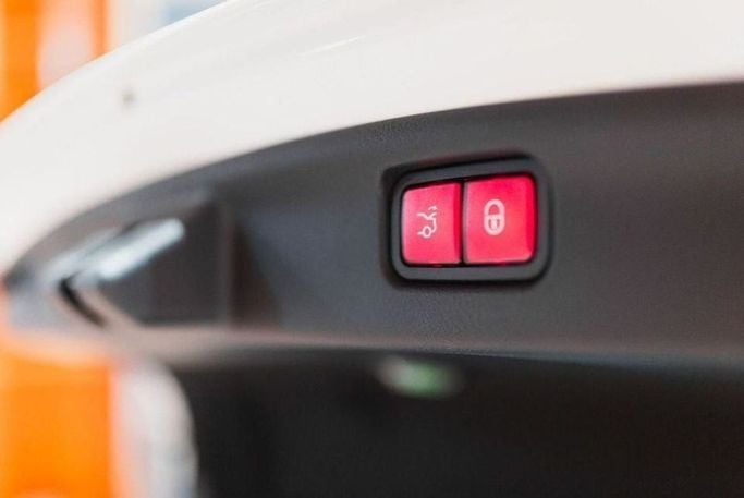 Used Mercedes-Benz C-Class AMG 63 AMG V (W206), 2.0 l, 2023 in Dubai by Albakheet Motors, White color. Other | AUTO.AE