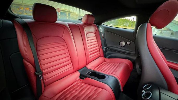Подержанный Mercedes-Benz C-Class AMG 43 AMG IV (W205) Рестайлинг, 3.0 л, 2019 в Дубае от MBA Motors Черный цвет. Американская | AUTO.AE