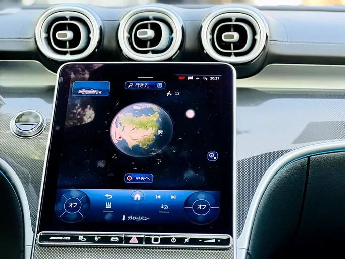 Подержанный Mercedes-Benz C-Class AMG 63 AMG S E Performance V (W206), 2.0 л, 2024 в Дубае от Mirza Automobile FZE Белый цвет. Японская | AUTO.AE