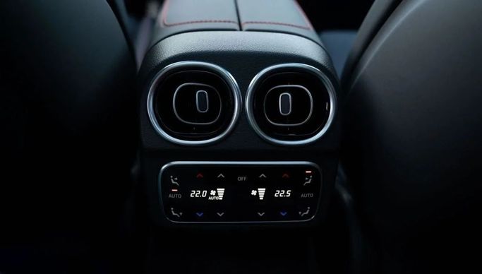 Подержанный Mercedes-Benz C-Class AMG 63 AMG S E Performance V (W206), 2.0 л, 2024 в Дубае от Pegasus Automobile Серый цвет. Европейская | AUTO.AE