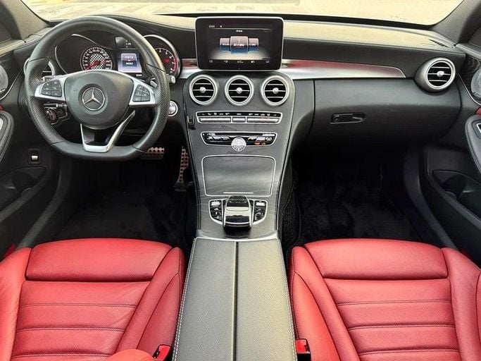 Подержанный Mercedes-Benz C-Class AMG 43 AMG IV (W205), 3.0 л, 2016 в Дубае от Best Car Белый цвет. Японская | AUTO.AE