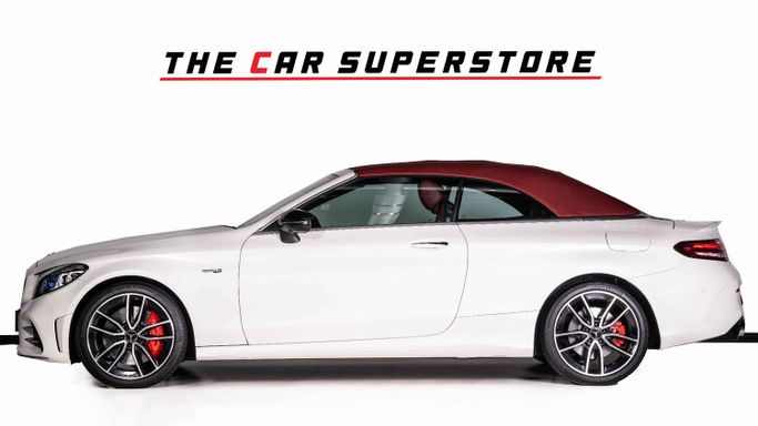 Подержанный Mercedes-Benz C-Class AMG 43 AMG IV (W205) Рестайлинг, 3.0 л, 2019 в Дубае от The Car Superstore Белый цвет. GCC | AUTO.AE