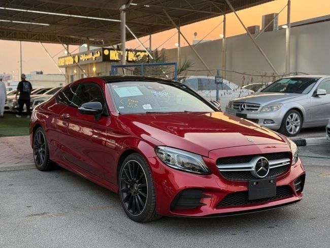 مستعملة Mercedes-Benz C-Class AMG 43 AMG عملية شد الوجه IV (W205), 3.0 l, 2019 في في دبي من HONEY Motors FZCO، اللون أحمر. المواصفات اليابانية | AUTO.AE