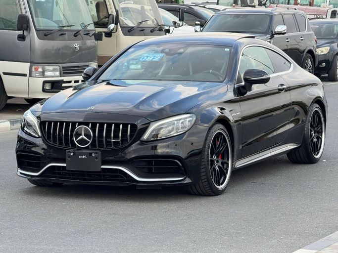 Подержанный Mercedes-Benz C-Class AMG 63 AMG S IV (W205) Рестайлинг, 4.0 л, 2019 в Дубае от MY MOTORS FZE Черный цвет. Японская | AUTO.AE