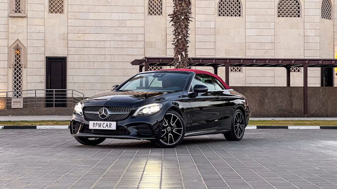 Mercedes-Benz C-Class 200 IV (W205) Рестайлинг, 2022 кабриолет  класса в Дубае от RPM Car Rental черный цвет | AUTO.AE