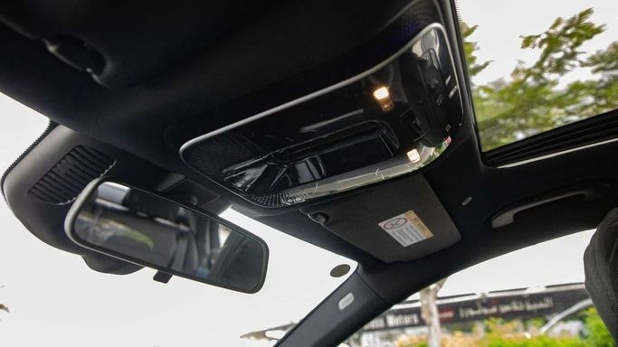 Новый Mercedes-Benz C-Class 200 V (W206), 1.5 л, 2025 в Дубае от Dresden Motors Белый цвет. Китайская | AUTO.AE