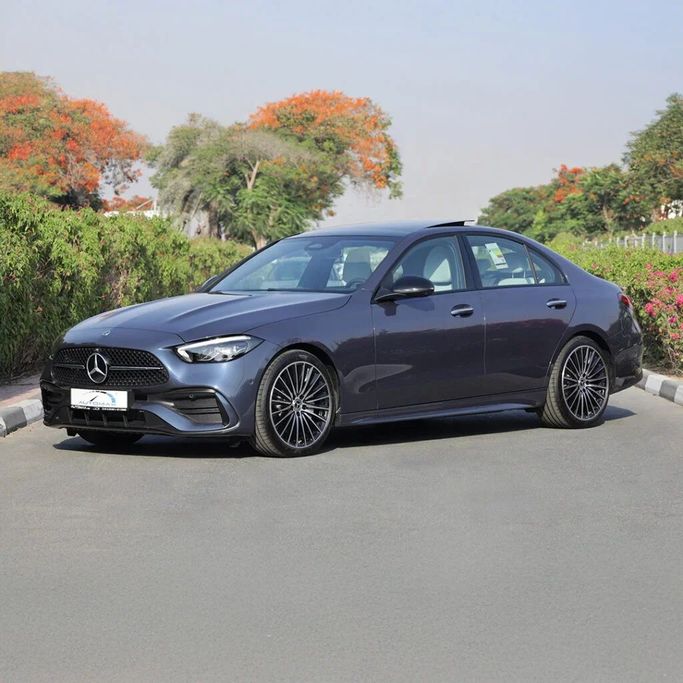 Новый Mercedes-Benz C-Class 200 V (W206), 1.5 л, 2025 в Дубае от Auto Max Group Голубой цвет. GCC | AUTO.AE