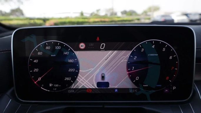 Новый Mercedes-Benz C-Class 200 V (W206), 1.5 л, 2025 в Дубае от Auto Max Group Серый цвет. GCC | AUTO.AE