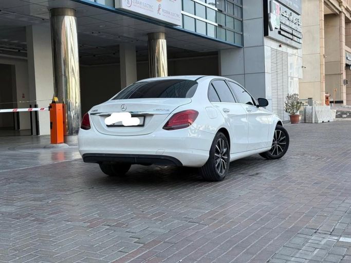 Used Mercedes-Benz C-Class 200 IV (W205) Facelift, 1.5 l, 2019 in Dubai by Saeed Auto, White color. Korean Specs | AUTO.AE
