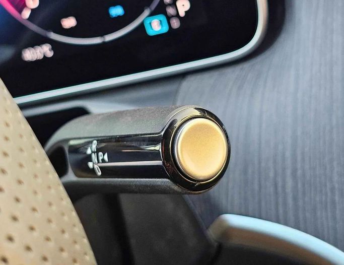 New Mercedes-Benz C-Class 200 L V (W206), 1.5 l, 2025 in Dubai by SK Motors, White color. Chinese Specs | AUTO.AE