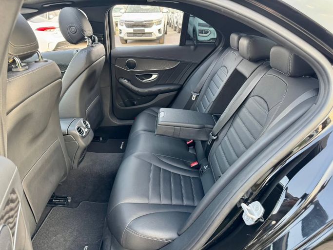 Used Mercedes-Benz C-Class 200 IV (W205), 2.0 l, 2016 in Dubai by Saeed Auto, Black color. Japanese Specs | AUTO.AE