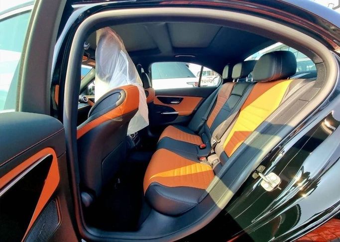 Новый Mercedes-Benz C-Class 200 V (W206), 2.0 л, 2025 в Дубае от Auto Gallery DXB Черный цвет. GCC | AUTO.AE