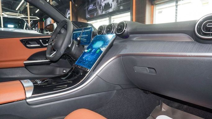 Новый Mercedes-Benz C-Class 200 L V (W206), 1.5 л, 2025 в Дубае от Najem Motors Белый цвет. Китайская | AUTO.AE