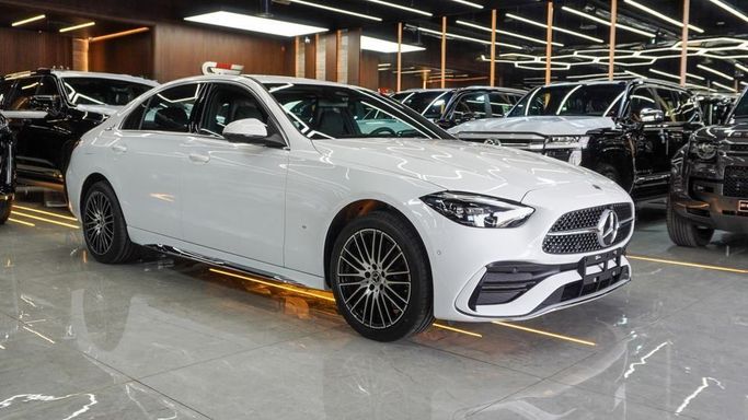 Новый Mercedes-Benz C-Class 200 L V (W206), 1.5 л, 2025 в Дубае от Najem Motors Белый цвет. Китайская | AUTO.AE