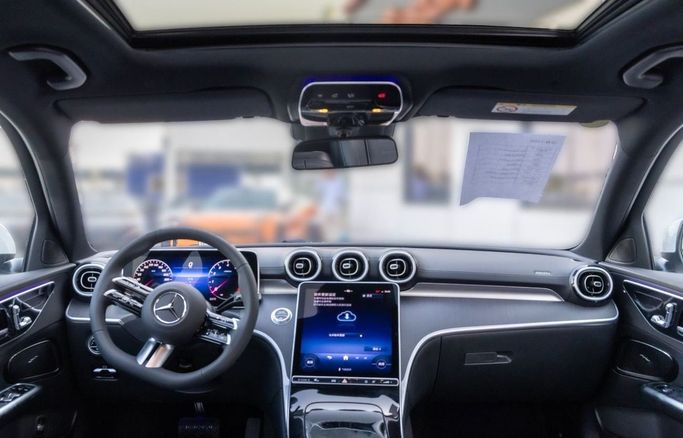 New Mercedes-Benz C-Class 200 L V (W206), 1.5 l, 2025 in Dubai by Albustanji Motors FZCO, White color.  | AUTO.AE