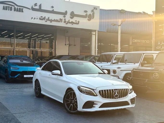 Подержанный Mercedes-Benz C-Class 200 IV (W205) Рестайлинг, 1.5 л, 2020 в Дубае от Auto Bank Motors Белый цвет. GCC | AUTO.AE