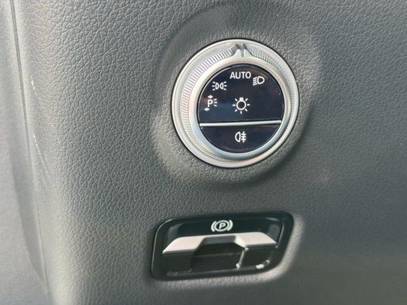 Новый Mercedes-Benz C-Class 200 L V (W206), 1.5 л, 2025 в Дубае от Titanum Cars Белый цвет. Other | AUTO.AE
